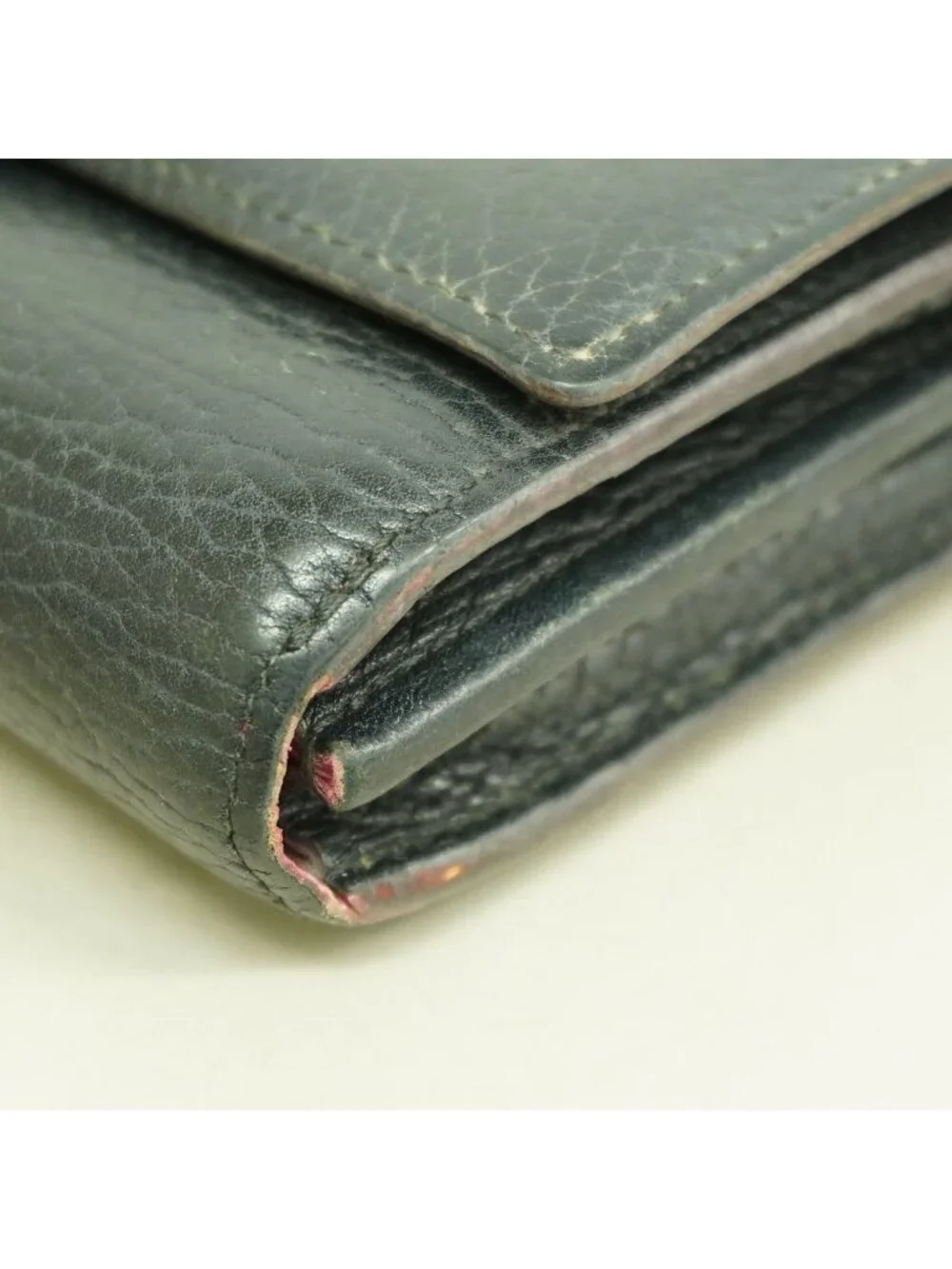 Louis Vuitton Wallet Taurillon Portefeuille Capucines Noir